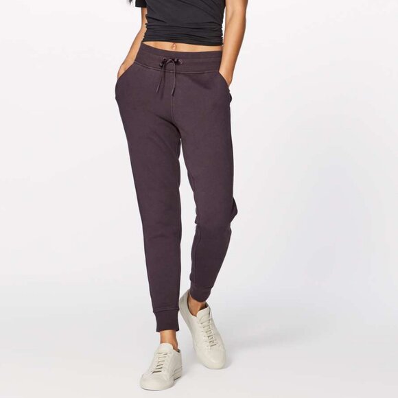 Lululemon Women's Warm Down Jogger (28") - Dark Burgundy - Picture 1 of 7